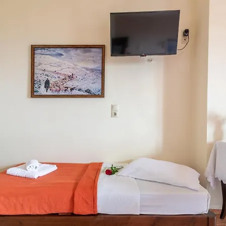Marina Hotel 3*