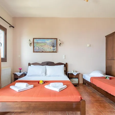 Marina Hotel 3*